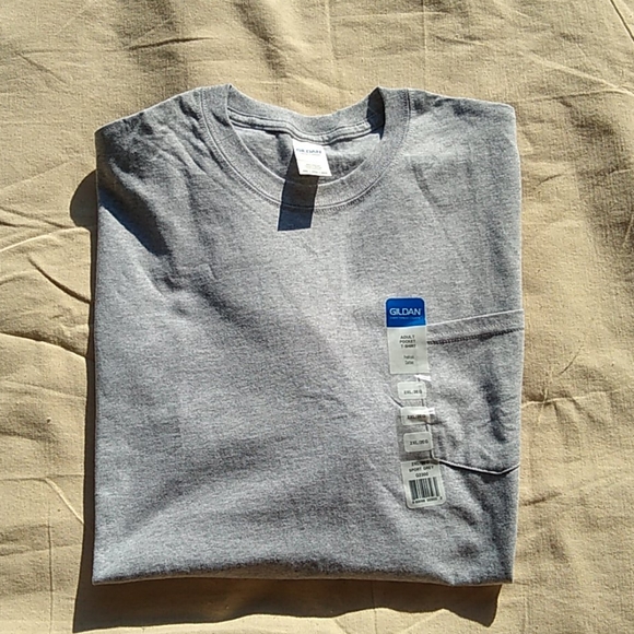 Gildan Other - Gildan Grey Sport Pocket Tee